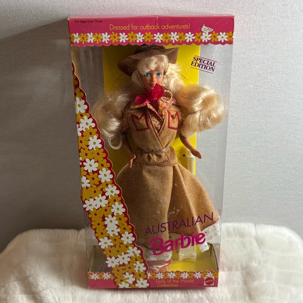 BARBIE Vintage 1992 Special Edition Australian Doll